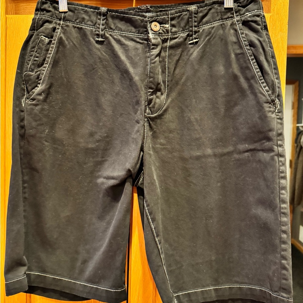 American Eagle Outfitters Black Flat Front Chino Shorts